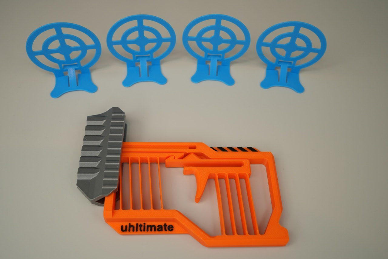 Бластер/Пистолет (полуавтоматичен) 6 изтрела